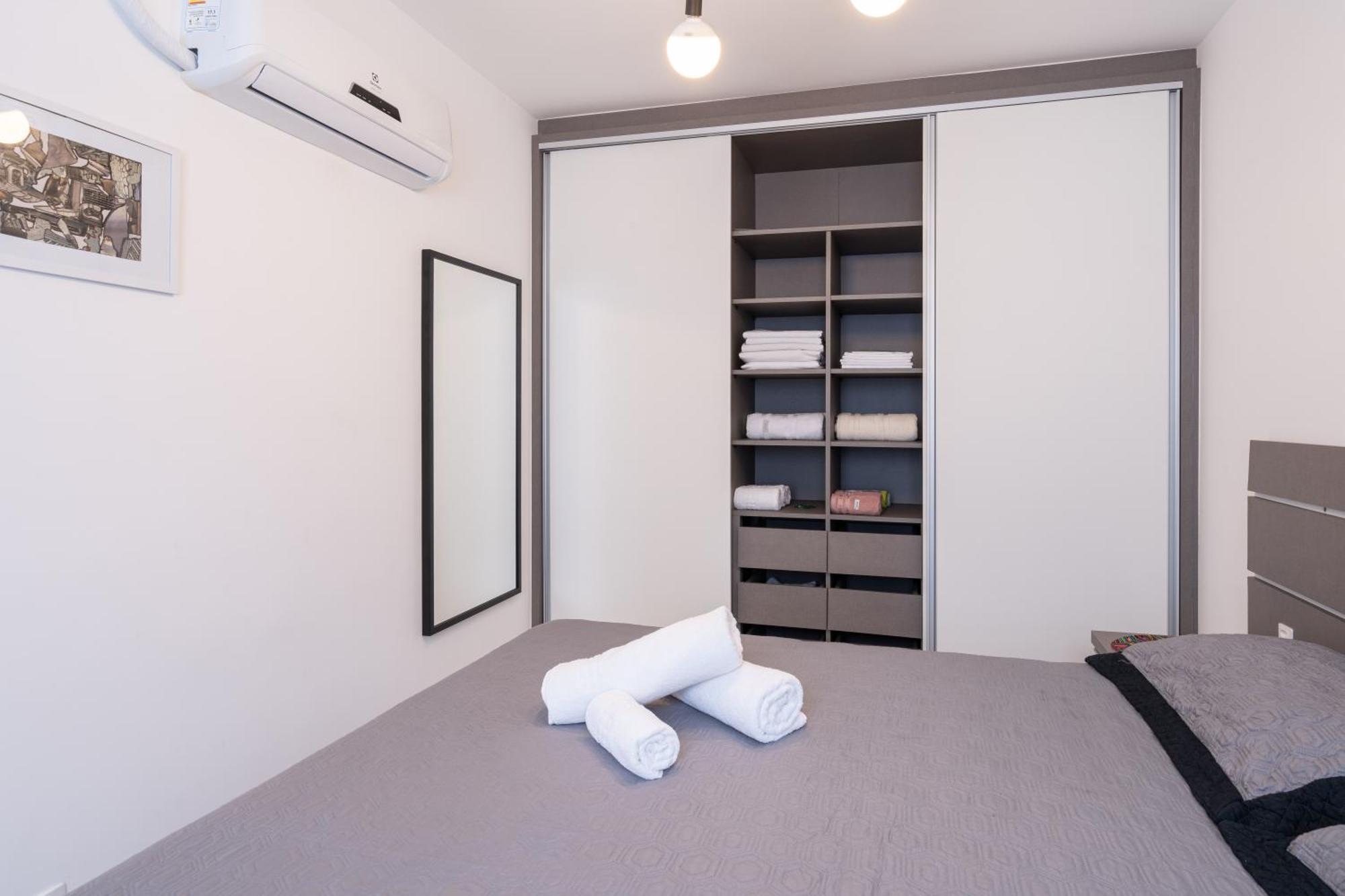 Apartamentos Em Bal Picarras 150 M Da Praia Com Sacada, Wi-Fi, Piscina, Portaria 24H, Playground E Vaga De Garagem Bilik gambar