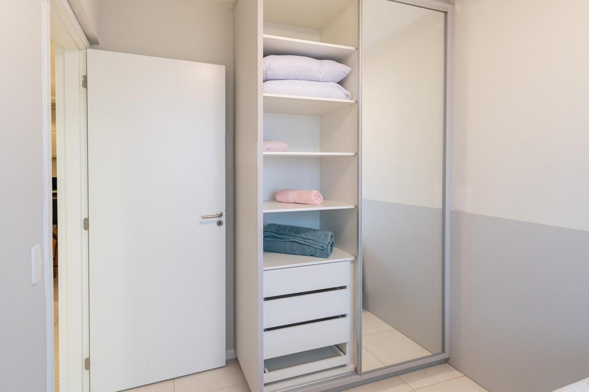 Apartamentos Em Bal Picarras 150 M Da Praia Com Sacada, Wi-Fi, Piscina, Portaria 24H, Playground E Vaga De Garagem Bilik gambar