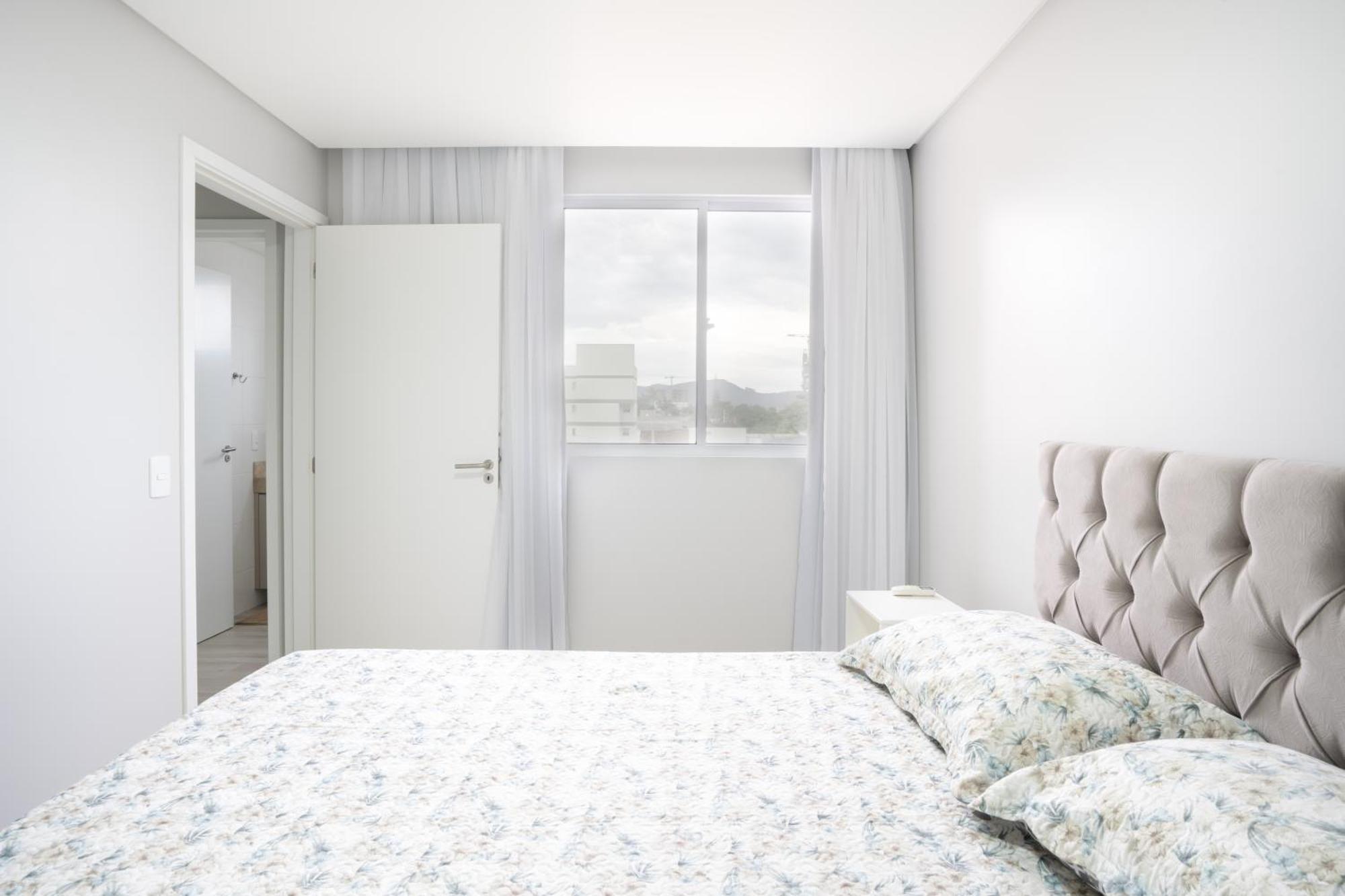 Apartamentos Em Bal Picarras 150 M Da Praia Com Sacada, Wi-Fi, Piscina, Portaria 24H, Playground E Vaga De Garagem Bilik gambar