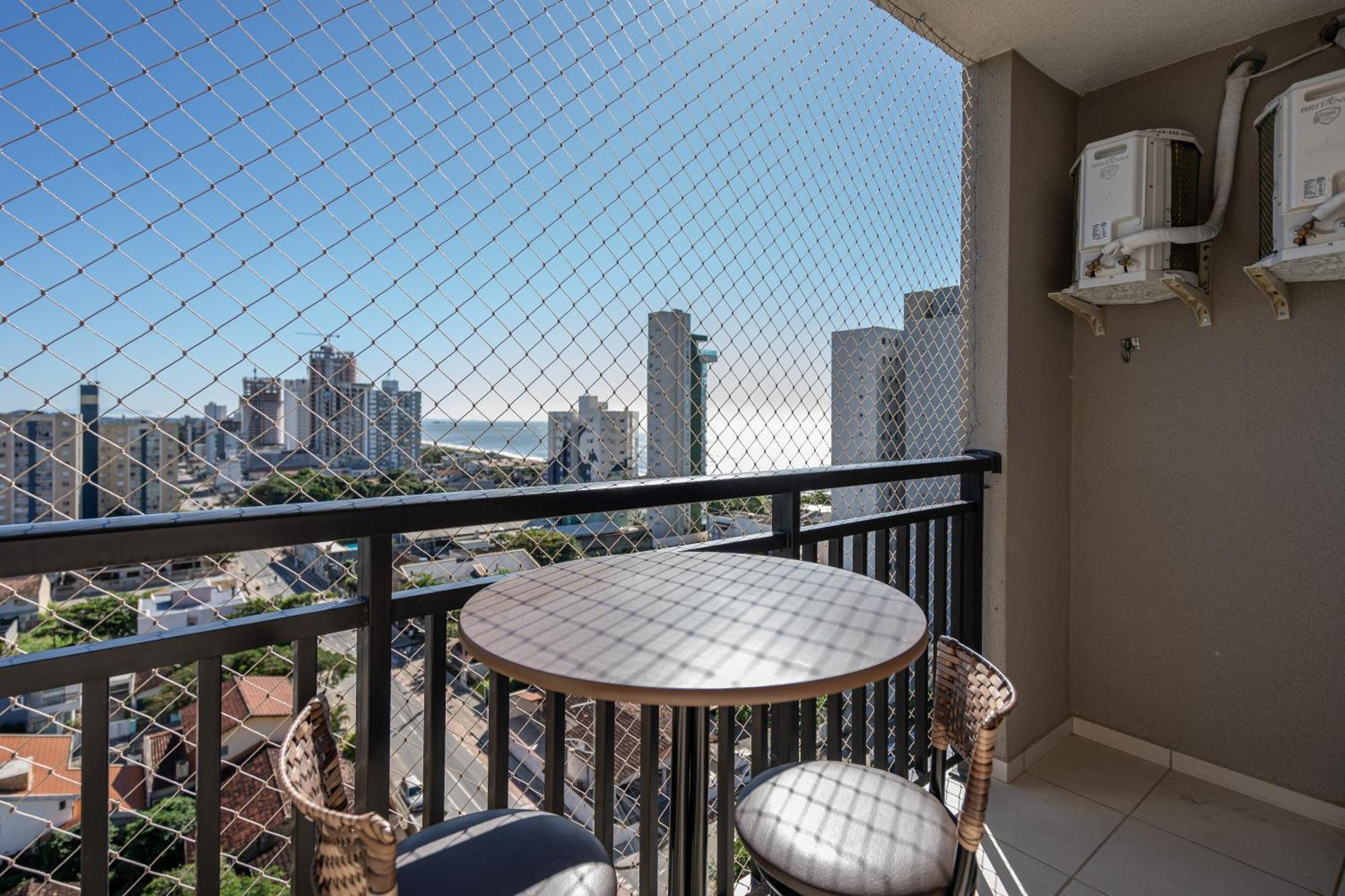 Apartamentos Em Bal Picarras 150 M Da Praia Com Sacada, Wi-Fi, Piscina, Portaria 24H, Playground E Vaga De Garagem Bilik gambar